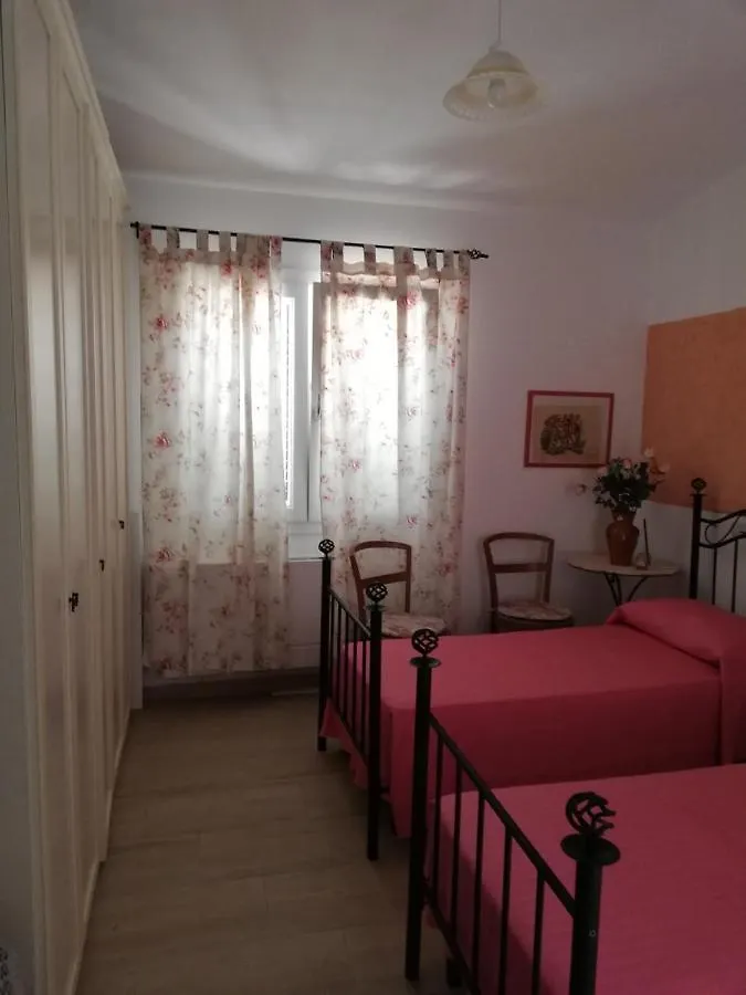 Insula -- Telti Hotel Olaszország